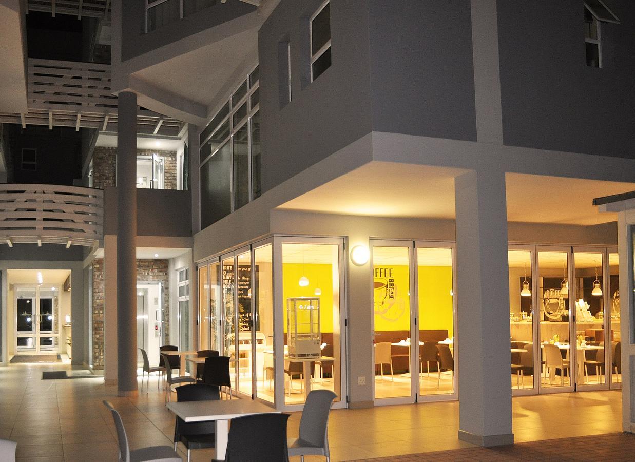Swakopmund Plaza Hotel Zewnętrze zdjęcie
