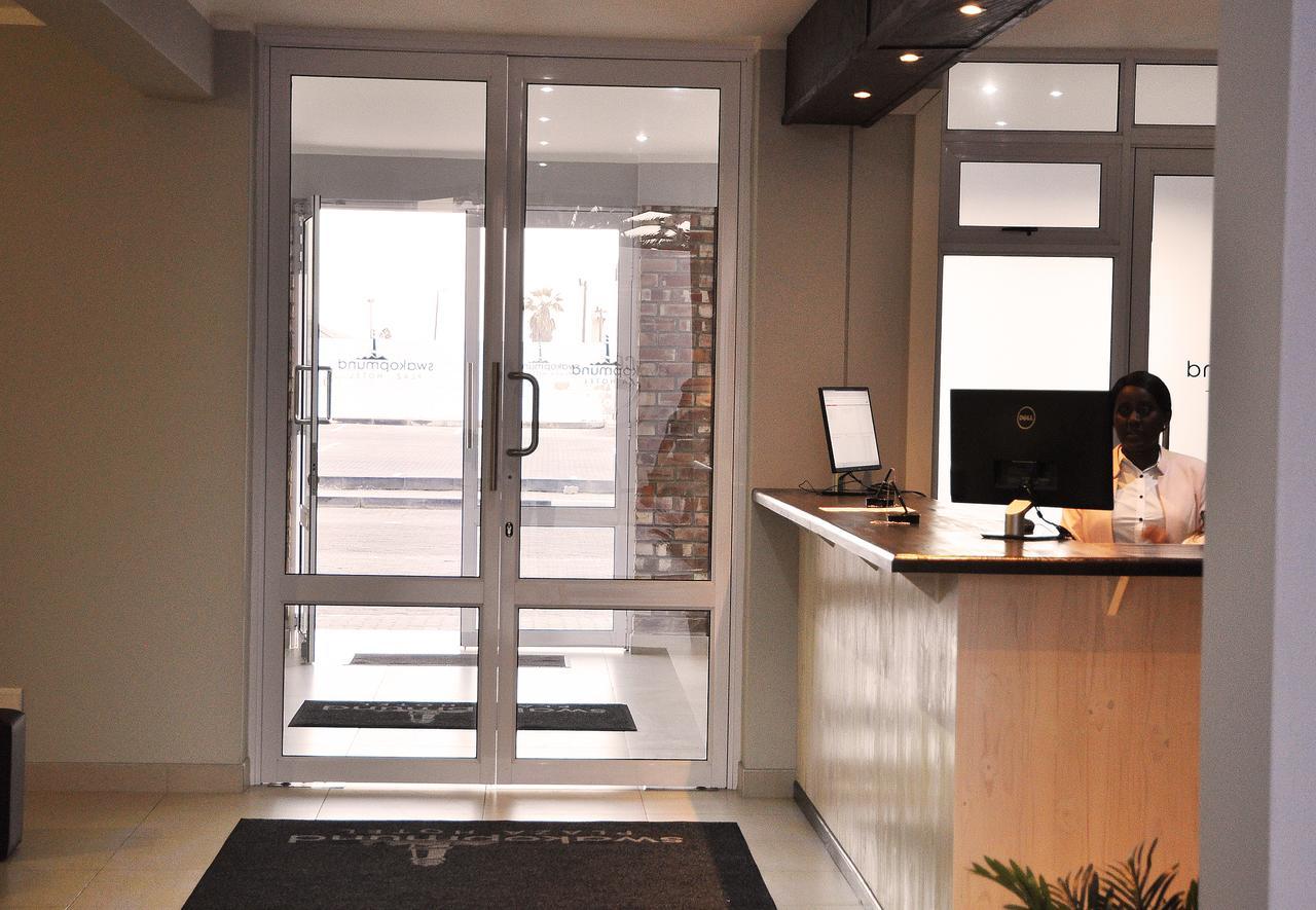 Swakopmund Plaza Hotel Zewnętrze zdjęcie